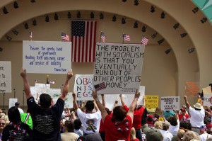 Some of the thousands of protestors gathered for the March 21st Tea Party in Orlando, FL. Photo credit: Peter Anderson/BigStockPhoto. Used with permission.